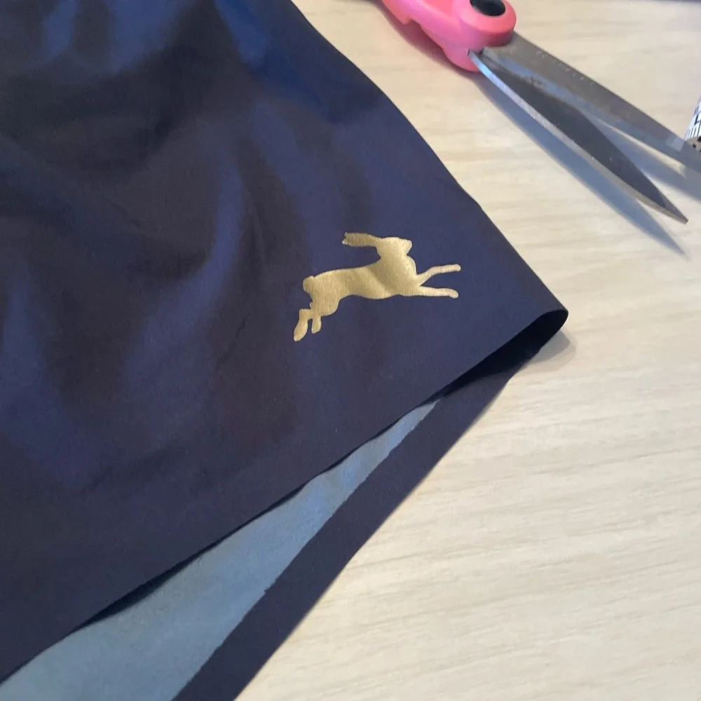 Women’s Tracksmith Navy Strata Short - Picture 7 of 9